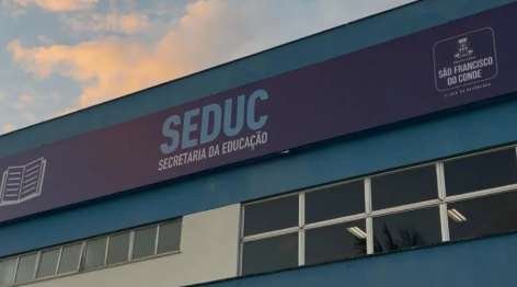 Pagamento “por fora”, como diaristas e sem contrato: a limpeza improvisada nas escolas de São Francisco do Conde