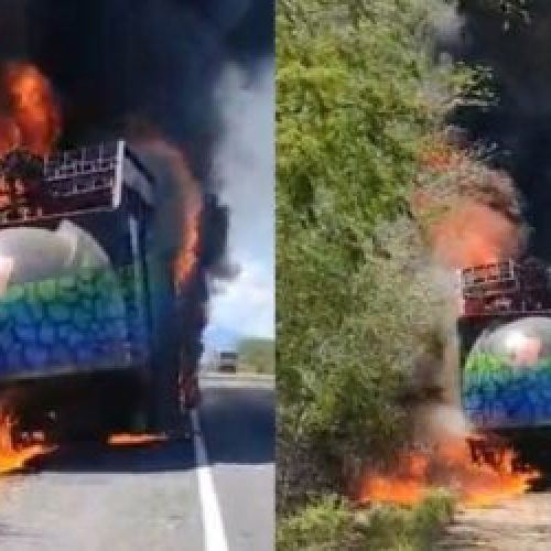 Um dos maiores trios elétricos do Carnaval pega fogo a caminho de evento