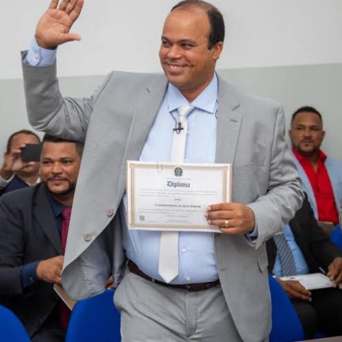 Prefeito Flaviano tem 73% de aprovação em Santo Amaro