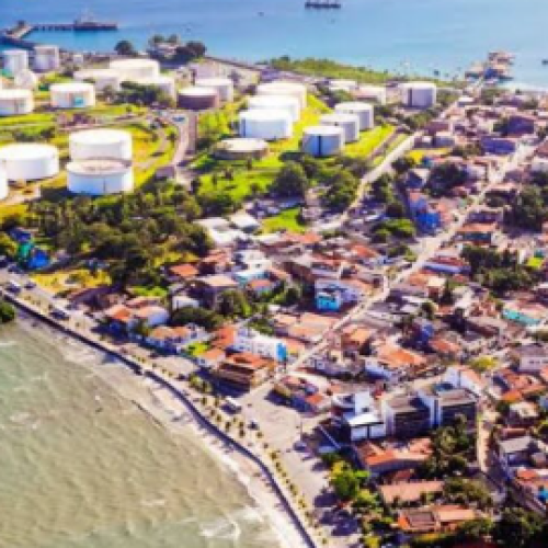 Praia de Madre de Deus está imprópria para banho, de acordo com o INEMA